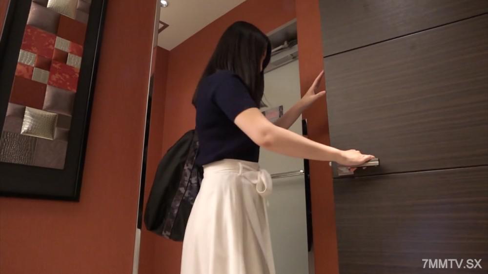 [無碼]fc2-ppv 4780553 五反田高級男士美容院服務，頂級的白金女士F罩杯，無法忍耐大量誤射 | FC2電子市場