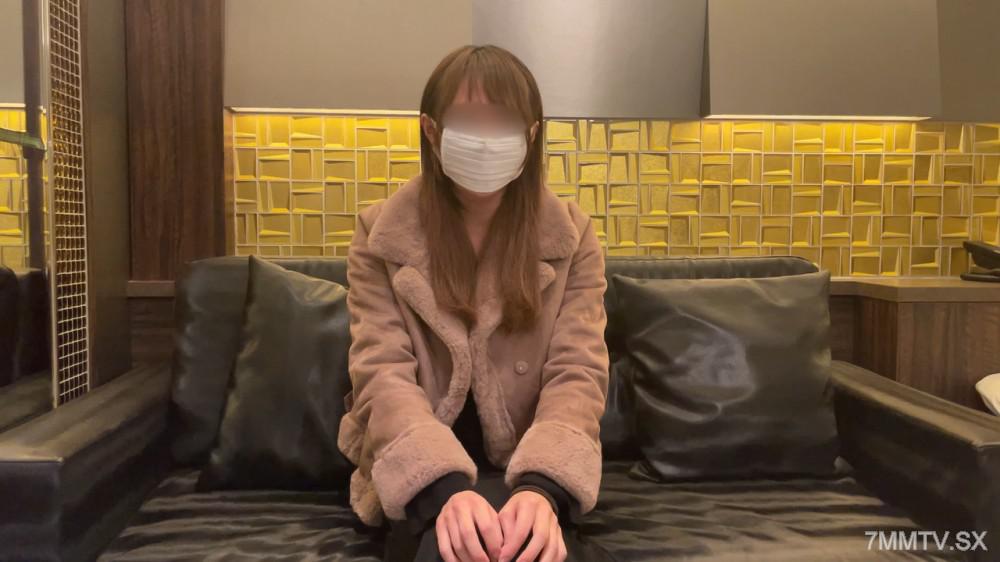 [無碼]fc2-ppv 4665930 FC2-PPV-4665930 【巨乳磨】美女護士24歲。刺激巨乳後插入生陽具，導致痙攣無限高潮→生外射精。