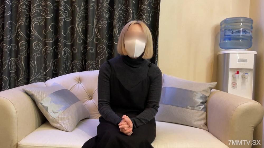 [無碼]fc2-ppv 4647864 她看起來乖巧的27歲美髮師。被久違的陽具插入後，完全忘我地呻吟著。FC2-PPV-4647864