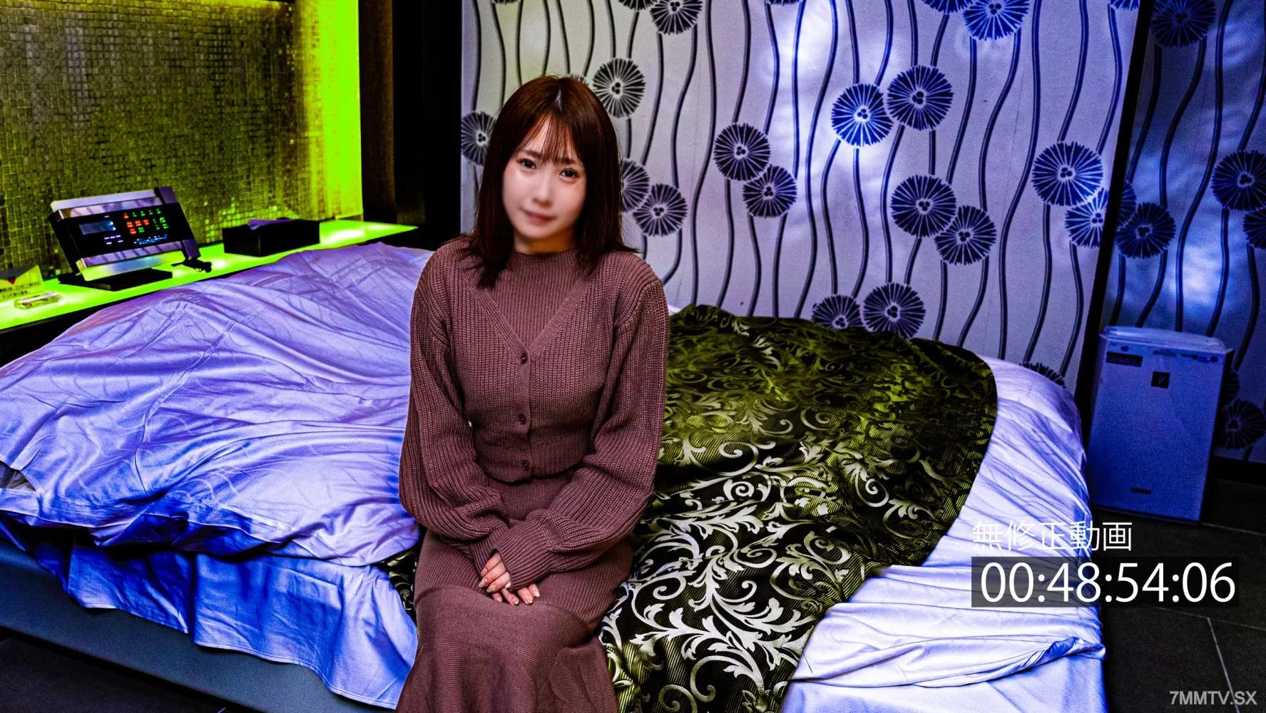[無碼]fc2-ppv 4291978 截止2/22僅限500點! [已婚婦女/巨乳] 具有受虐氣質的妻子。我沒有理會，就自己處理了糞便。生中出口內射精。 FC2-PPV-4291978