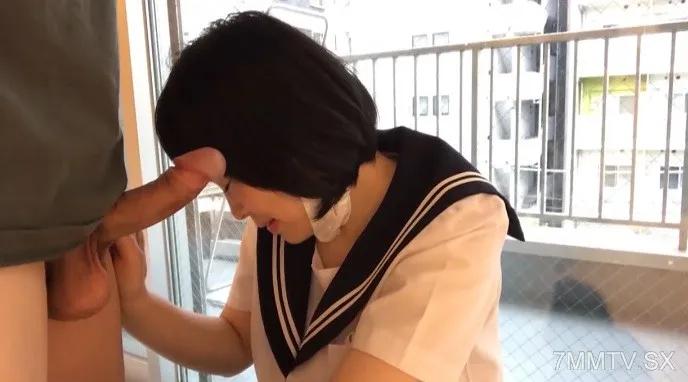 [無碼]fc2-ppv 4173830 [奇聞趣事/強中出] 穿著水手服看起來不錯的太年輕女孩的中出和顏射