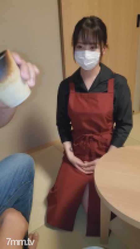 [無碼]fc2-ppv 2679952 * 只有這個月，在一家日式咖啡館為美乳 G 杯店員歡呼顏射顏射。裸體圍裙 paizuri 餅。 FC2-PPV-2679952