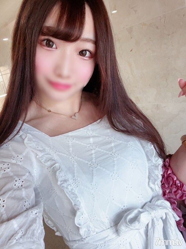 [無碼]fc2-ppv 2067879 外貌完整★ 白皙利落的18歲現役少女○學生！光看肉棒就濕身的近代普通少女隱藏的變身好色！危險的日常性生活，因為太天真而不知道性知識 大量陰道射精在粉紅色的貓中射出，還不知道精液的味道 *特別 FC2-PPV-2067879
