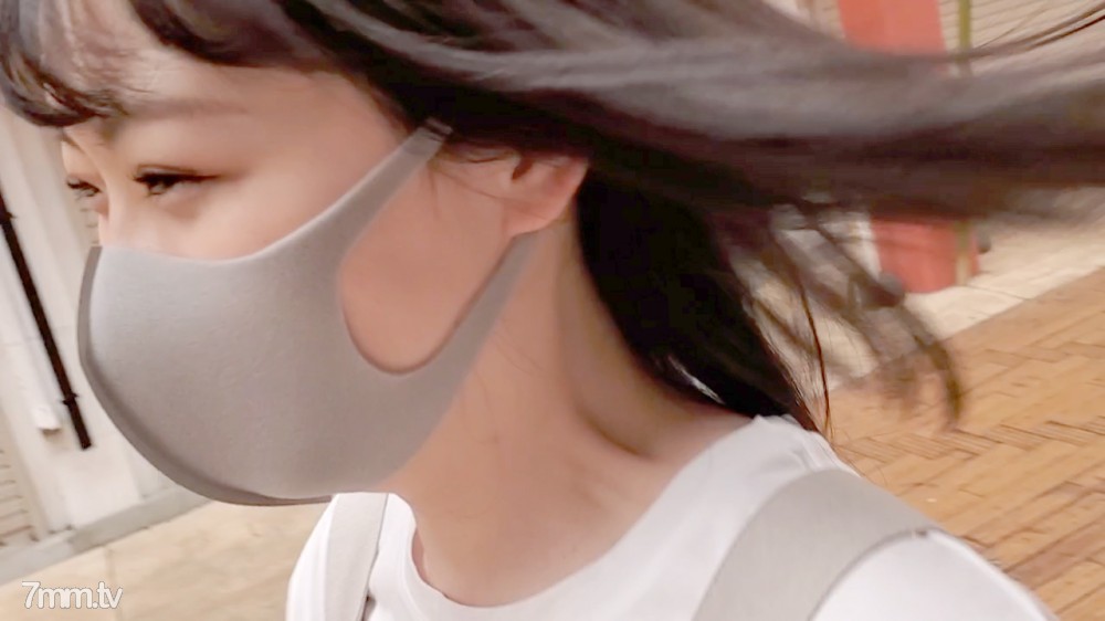 [無碼]fc2-ppv 1840074 數量有限【未經審查】有原因的，與巨乳活躍JD重逢約會的內射！ FC2-PPV-1840074