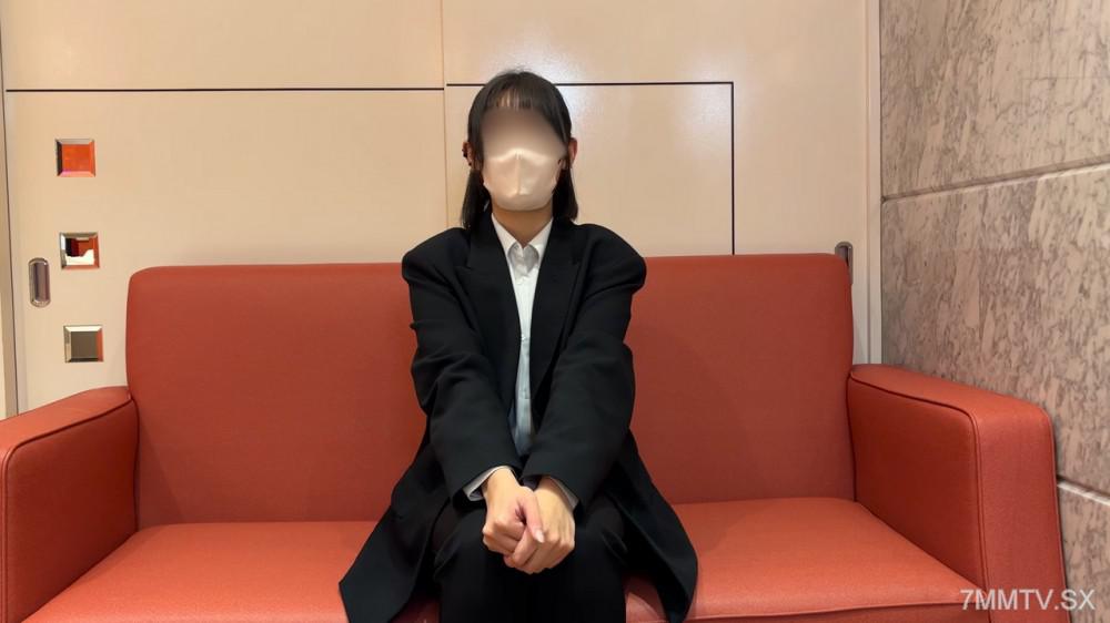 [無碼]fc2-ppv 4933419 敏感過度的西裝學生 21 歲。當刺激陰道深處時，不斷痙攣直到生陰莖插進後屈服→大量內射。 | FC2電子市場