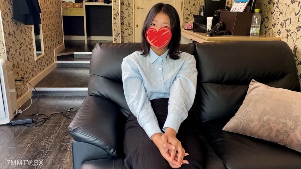[無碼]fc2-ppv 4945774 今年畢業的18歲♡地味又認真的公務員自拍！如果被發現就做好辭職的準備敢作敢爭♡ | FC2電子市場
